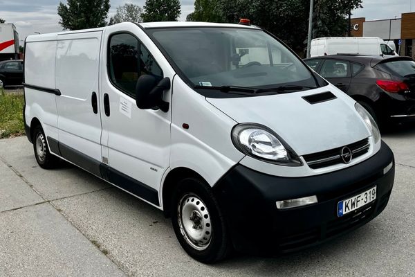 Furgon bérlés, Opel Vivaro